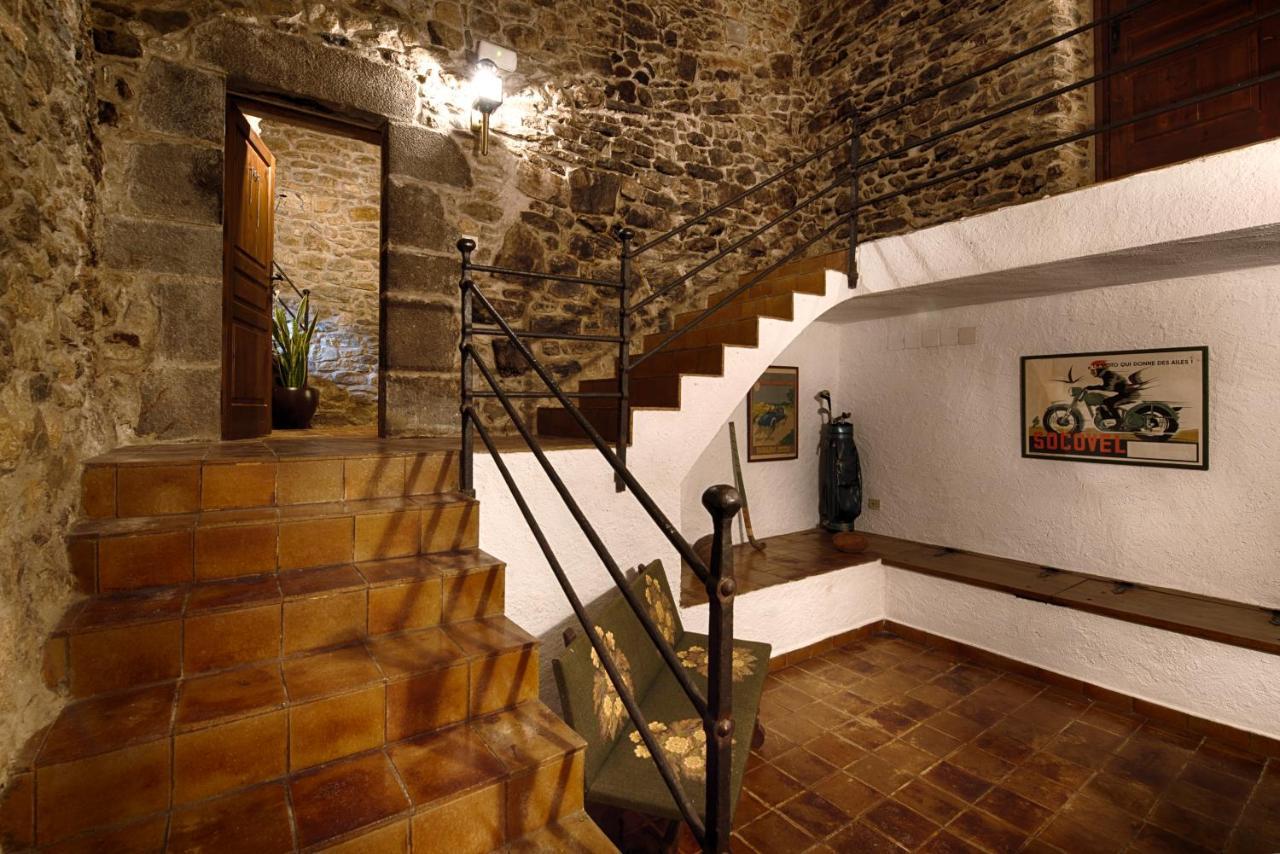 Masia Can Pou Canet de Adri Esterno foto
